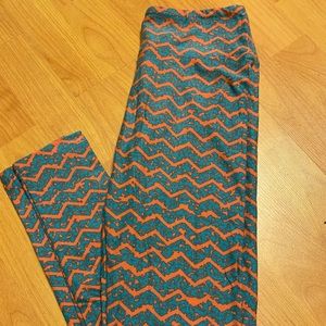 LuLaRoe OS Leggings